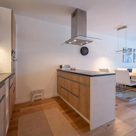 Apartamento Galerie Obersee 3e - Lage - By *